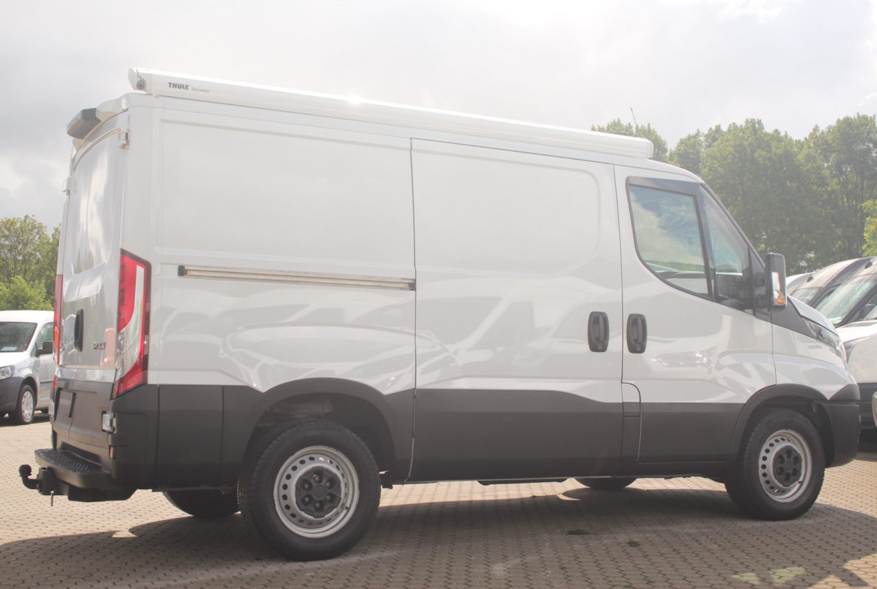Iveco Daily 35S11V 2.3 105pk 300 L1H1 | Trekhaak | Cruise