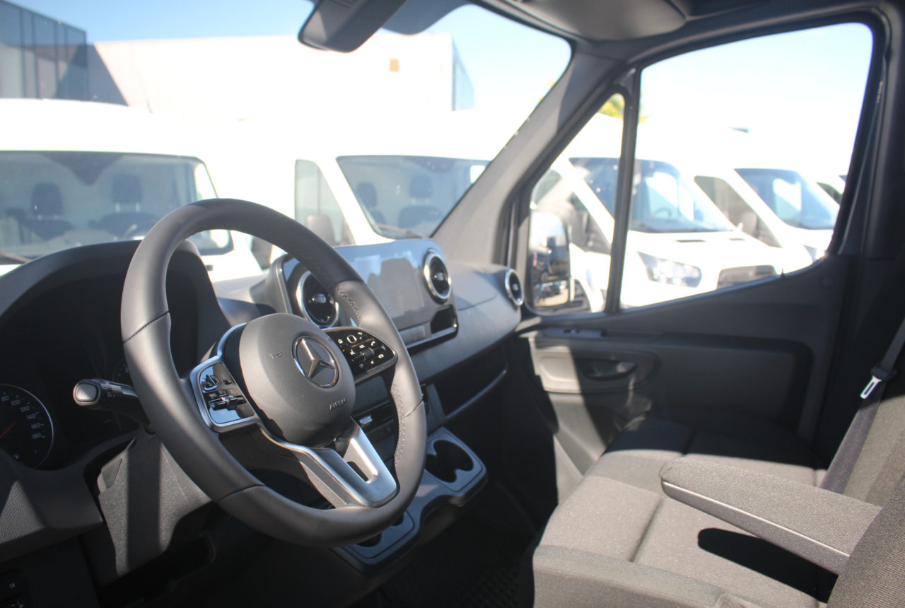 Mercedes-Benz Sprinter 319 3.0CDI V6 190pk | Automaat | Voorin