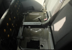 Mercedes-Benz Sprinter 313 2.2CDI 130pk 366 HD DC | Ruimte onder stoelen